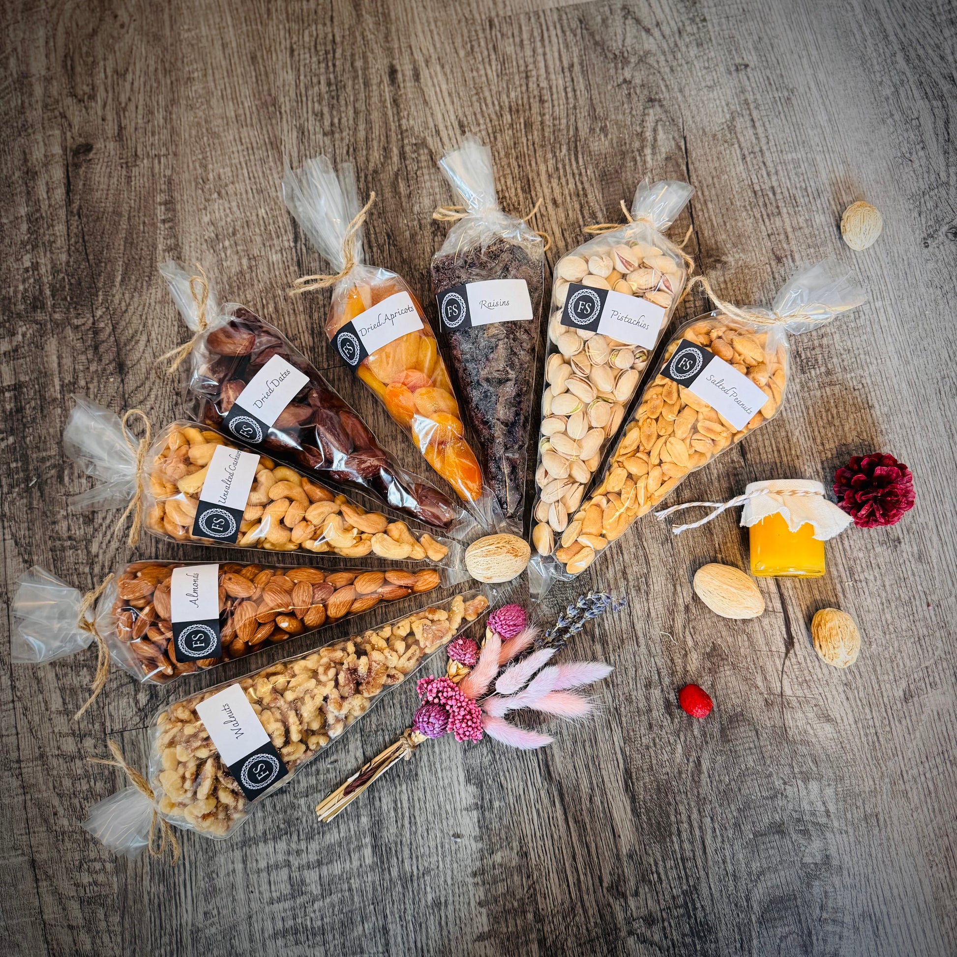 Gift Set Of Nuts, Dried Fruits And Honey In A Round Basket (NUT123) - Flora Sense