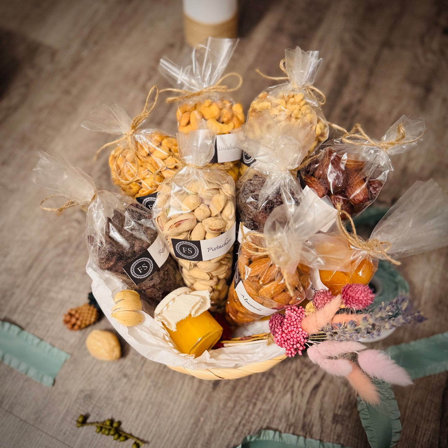 Gift Set Of Nuts, Dried Fruits And Honey In A Round Basket (NUT123) - Flora Sense