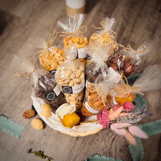 Gift Set Of Nuts, Dried Fruits And Honey In A Round Basket (NUT123) - Flora Sense