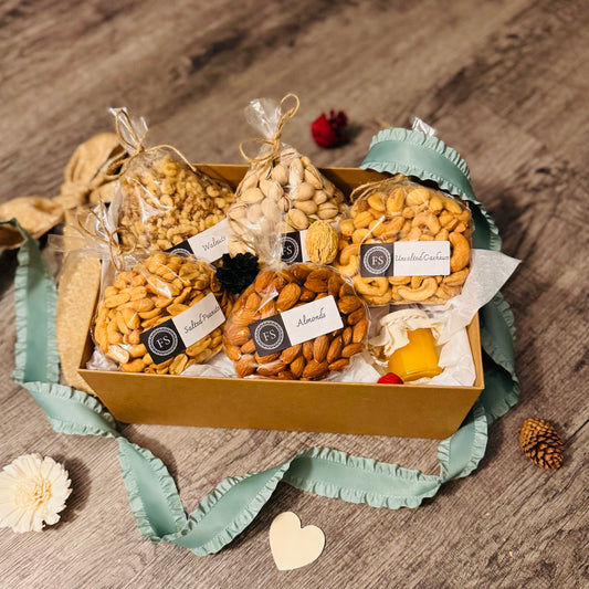 Gift Set Of Nuts And Honey In A Kraft Box (NUT129) - Flora Sense